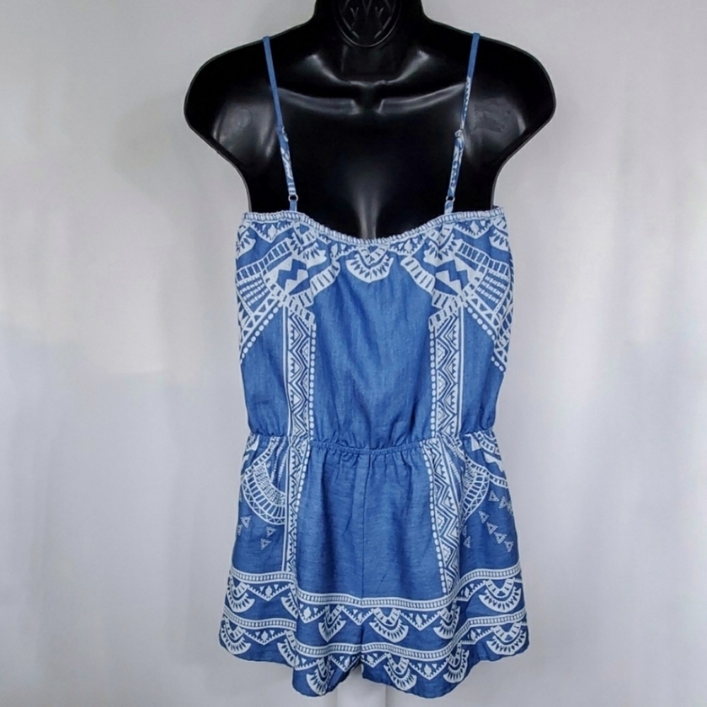 Blu Pepper Romper - Picture 7 of 8